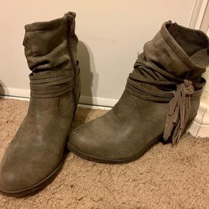 Brown booties size 7 never worn